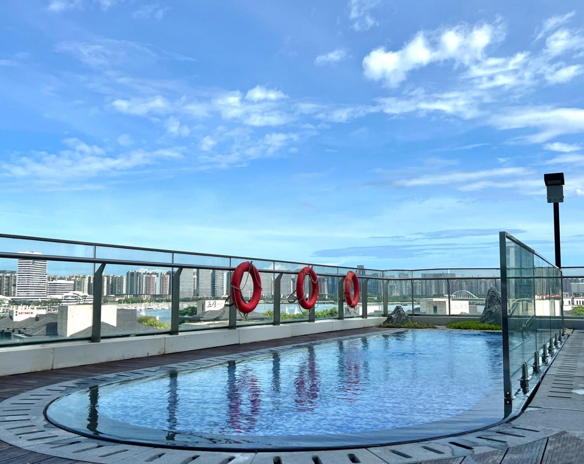 Wyndham Grand Plaza Royale Yuzhou Xiamen Wuyuan Bay Hotel Exterior foto