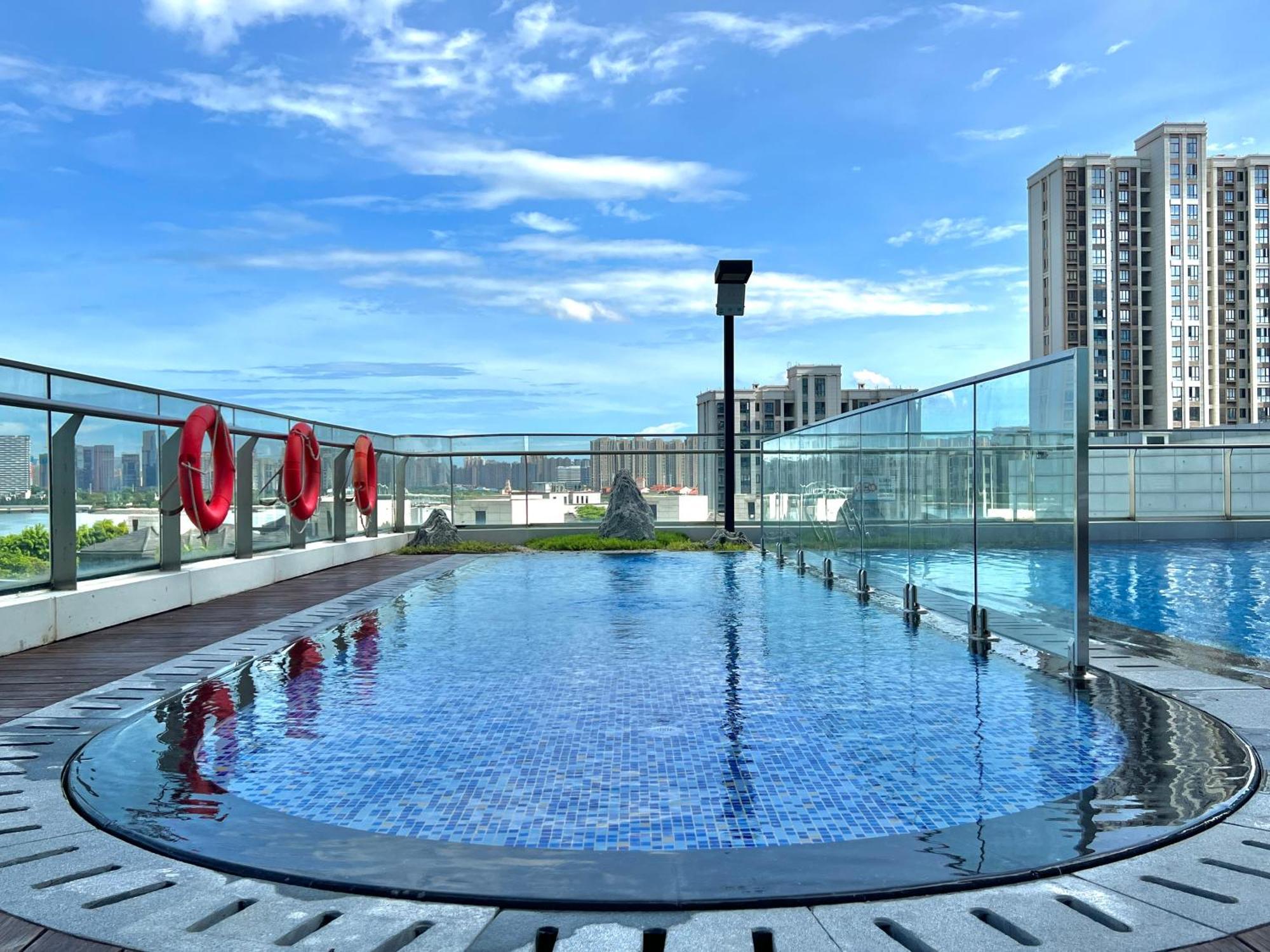 Wyndham Grand Plaza Royale Yuzhou Xiamen Wuyuan Bay Hotel Exterior foto