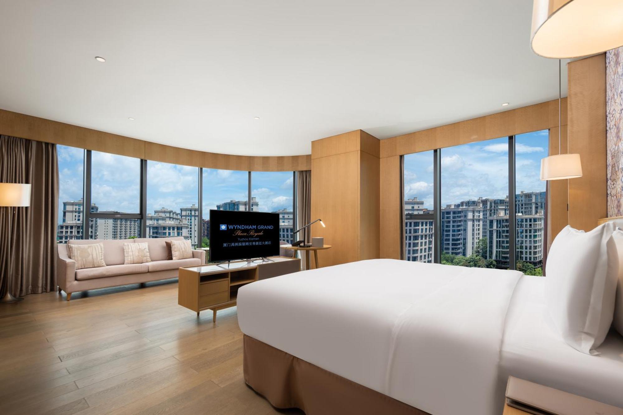 Wyndham Grand Plaza Royale Yuzhou Xiamen Wuyuan Bay Hotel Exterior foto