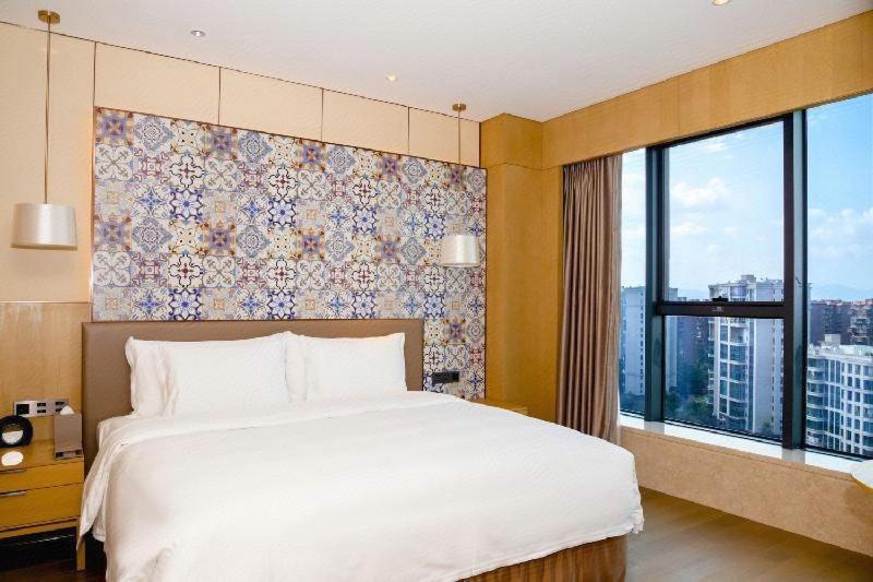 Wyndham Grand Plaza Royale Yuzhou Xiamen Wuyuan Bay Hotel Exterior foto